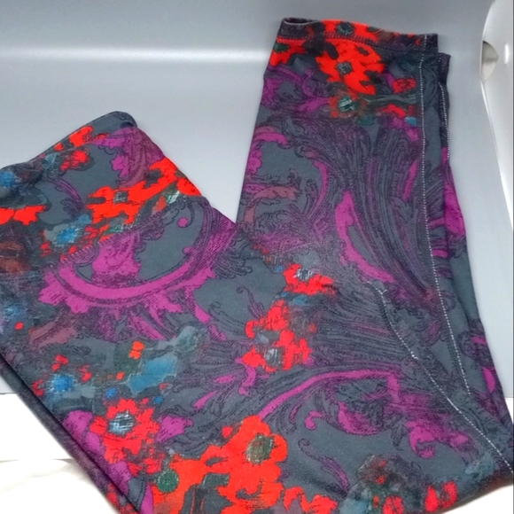 Fabletics XS ankle length leggings - Picture 1 of 5